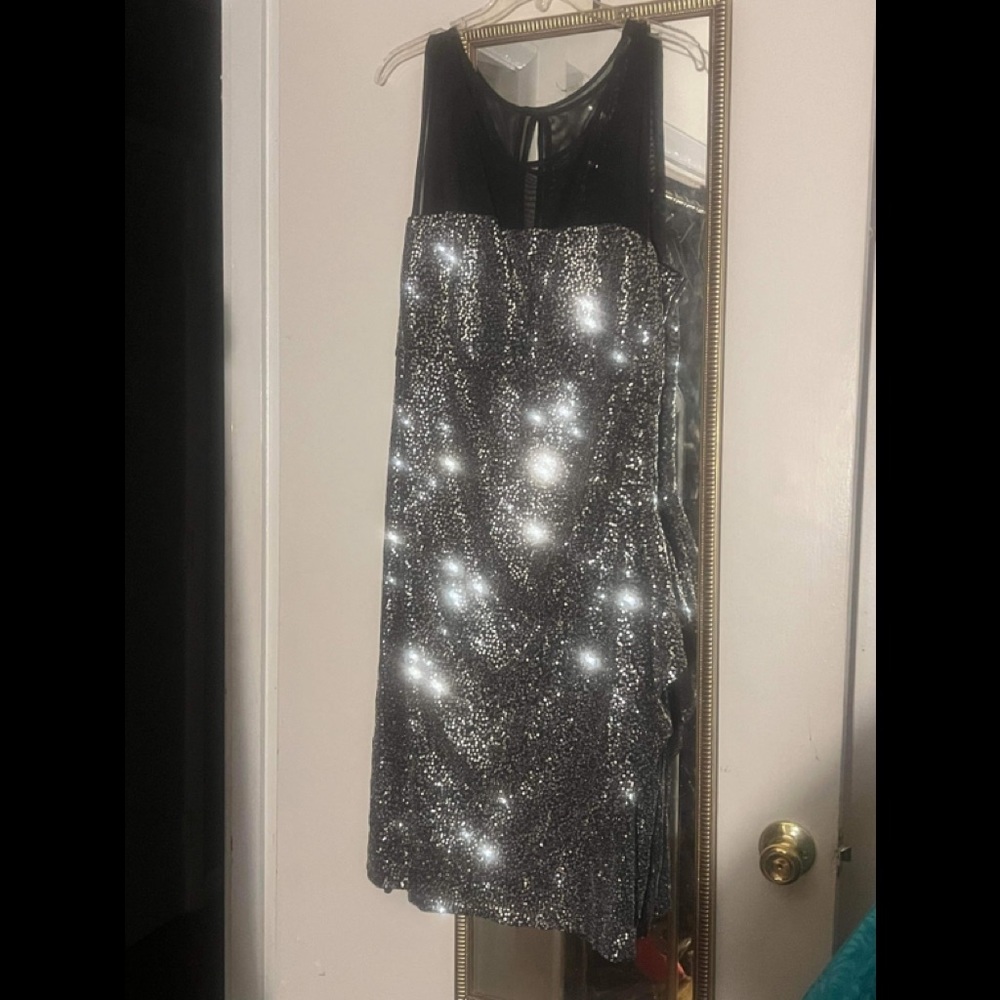Sequins party dress